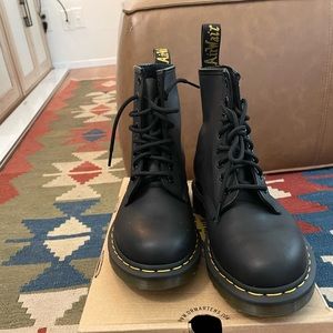Dr. Martens 1460